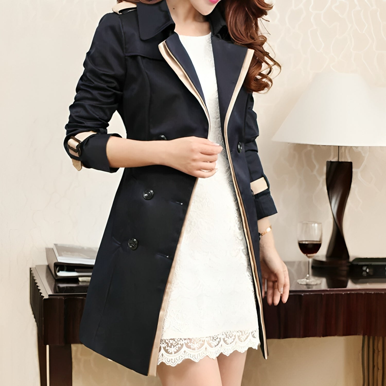 Noeme - Stijlvolle Trenchcoat